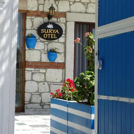 Surya Butik 2*