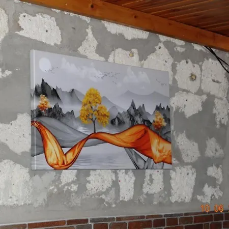 Surya Butik 2* אלאקאטי