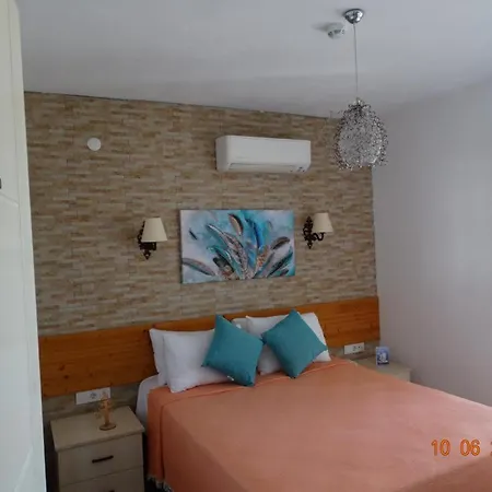 Surya Butik 2* Alaçatı