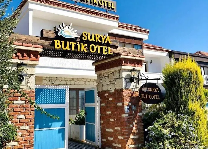 Surya Butik 호텔 2*