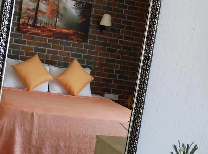 Surya Butik 2* 알라카티