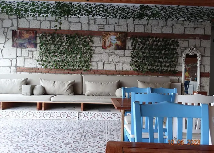 호텔 Surya Butik 알라카티